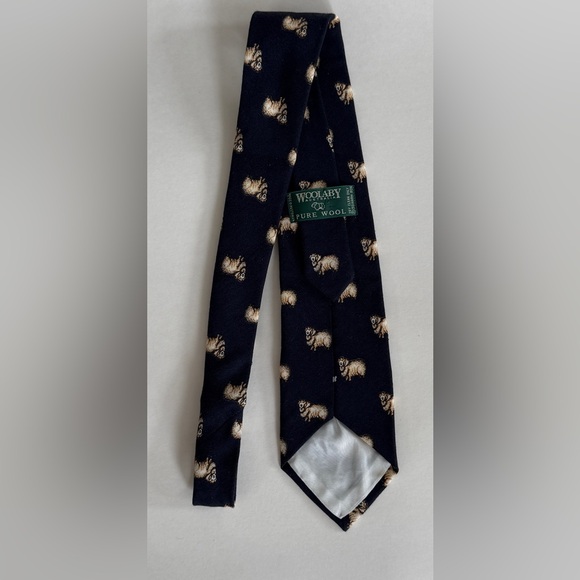Unique Woolaby Necktie Pure Wool, Made in Australia Novelty Design Rams Sheep - Picture 4 of 9